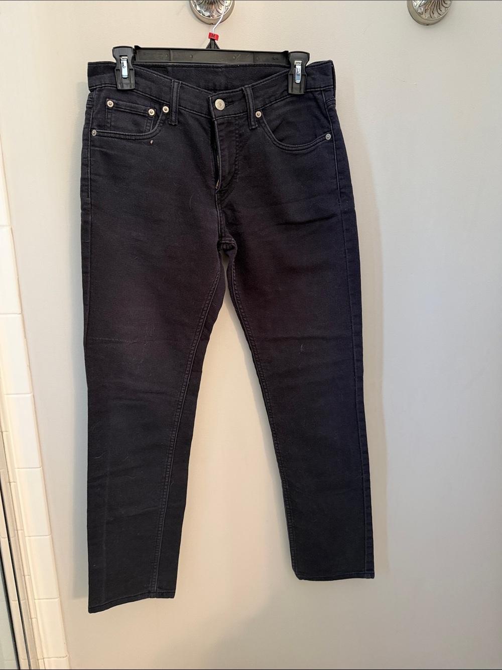 Levi's Slim Straight Jeans in Black Wash
